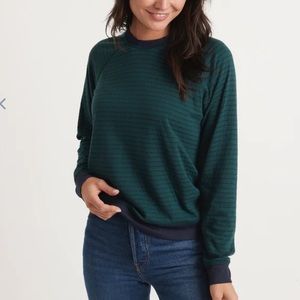 Marine Layer Reversible Raglan in Spruce/Navy